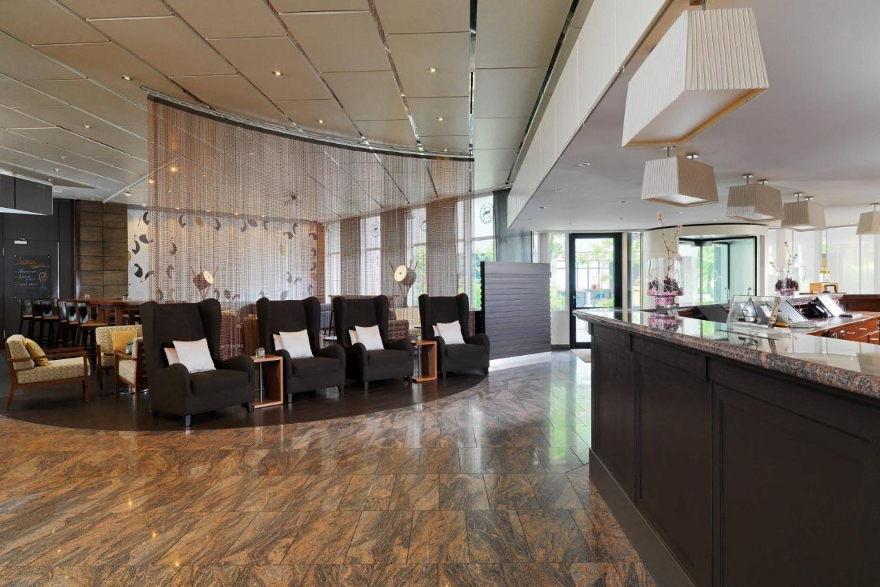 Sheraton Westpark Hotel